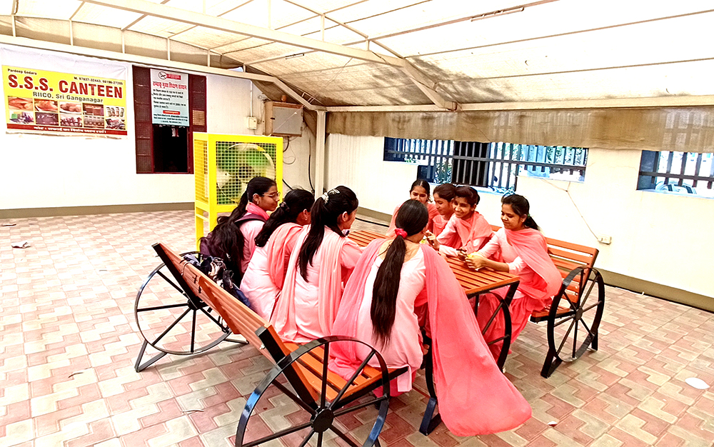 Cafeteria Interior
